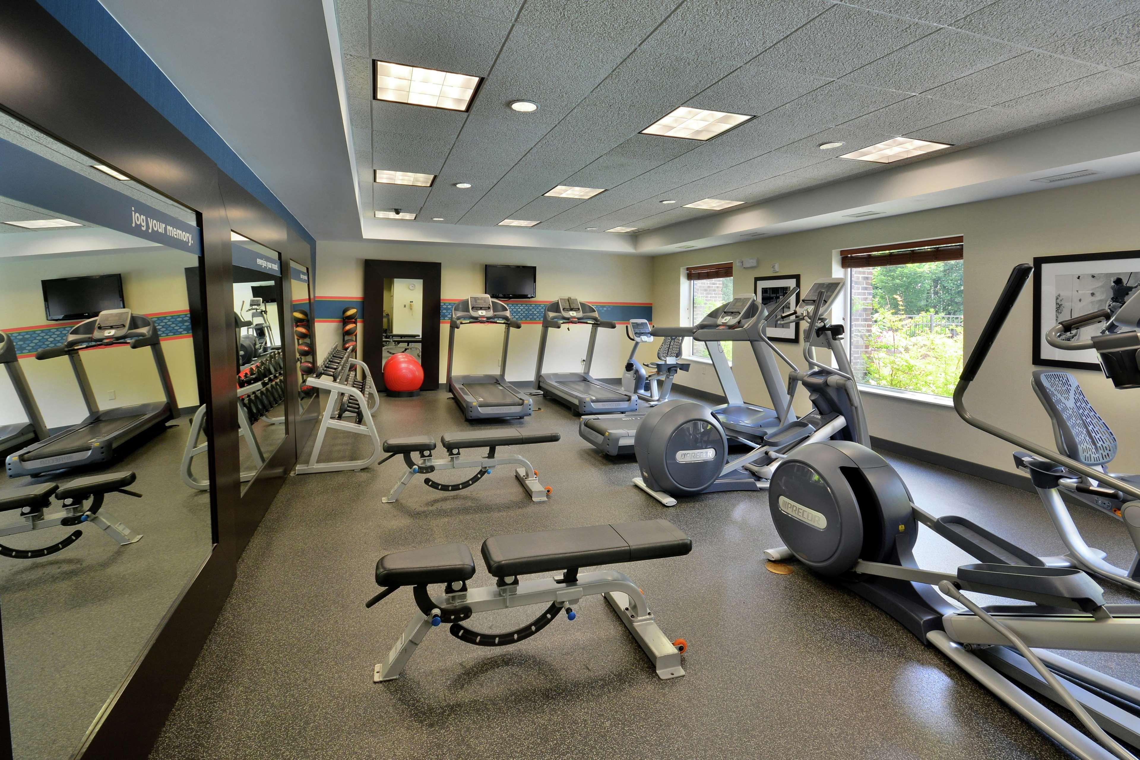 Hampton Inn & Suites Huntersville Dış mekan fotoğraf