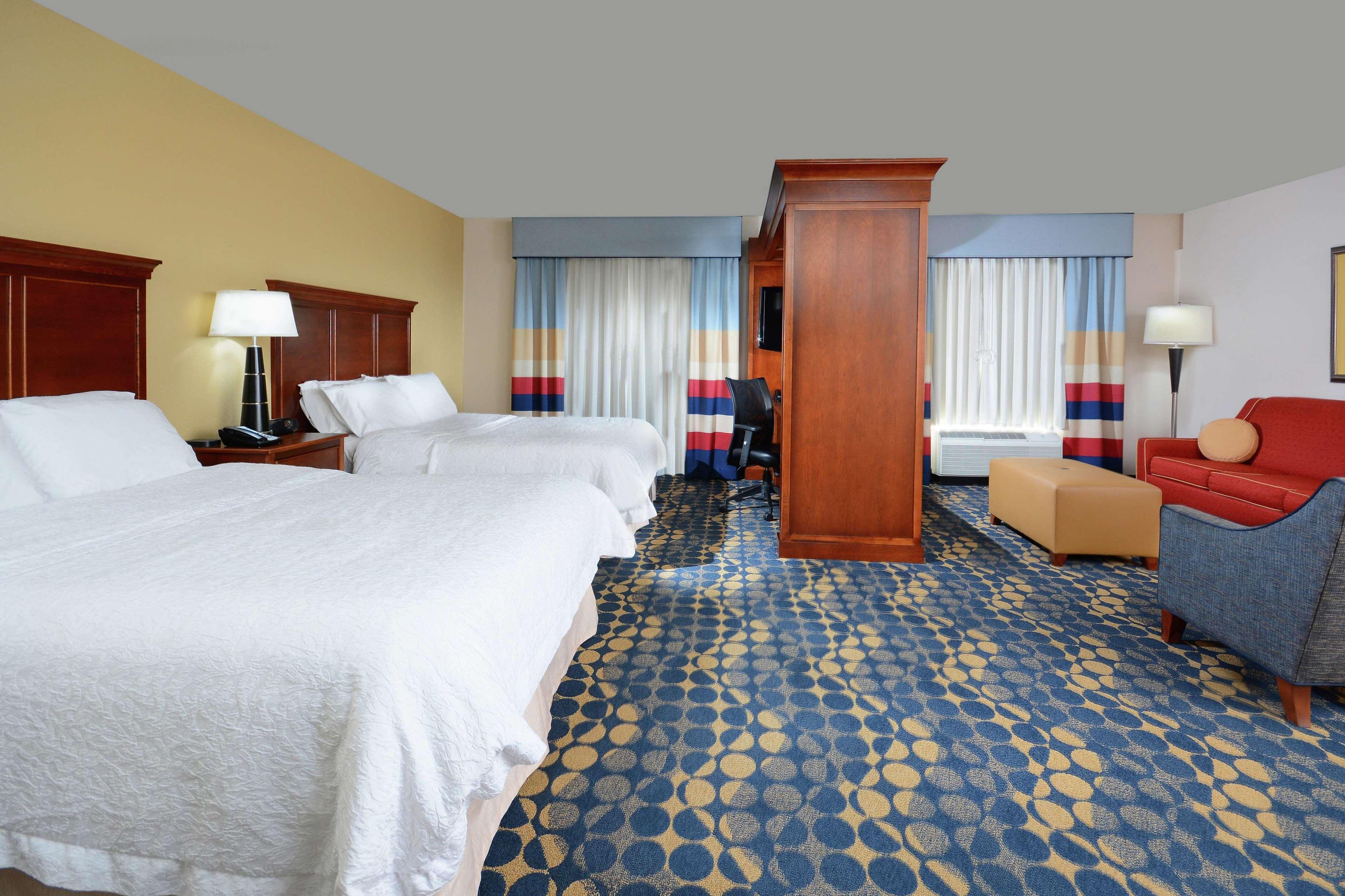 Hampton Inn & Suites Huntersville Dış mekan fotoğraf