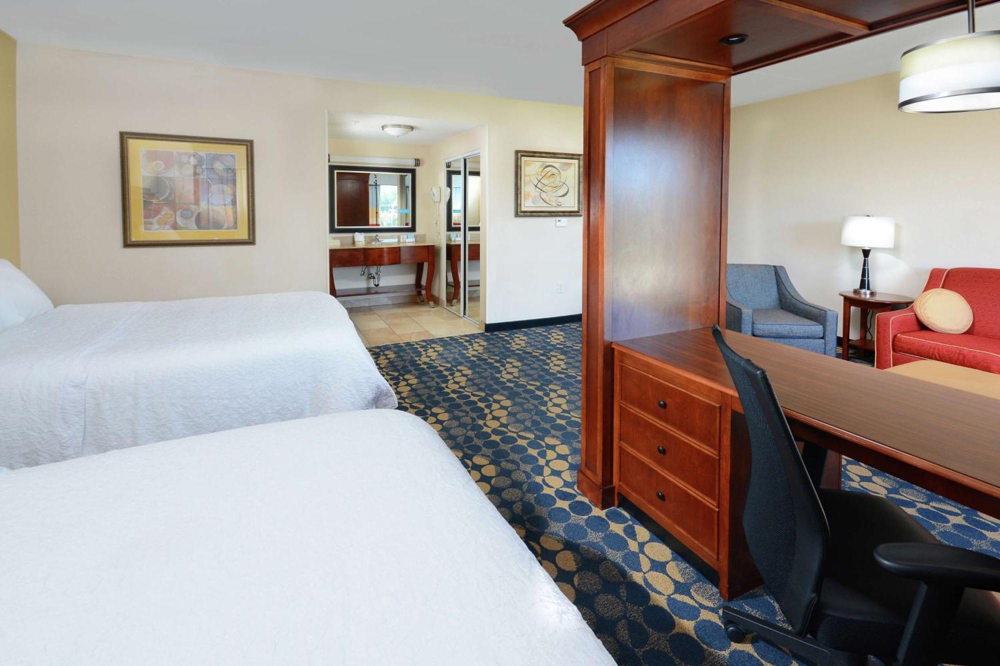 Hampton Inn & Suites Huntersville Dış mekan fotoğraf