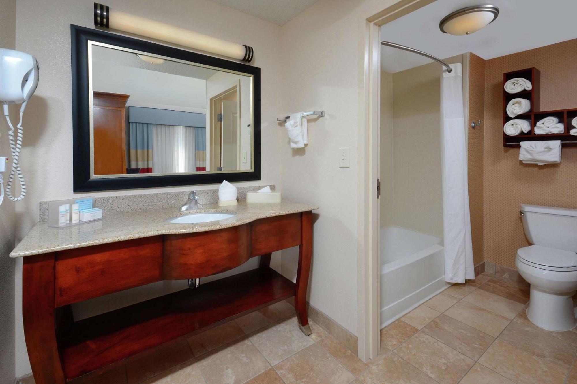 Hampton Inn & Suites Huntersville Dış mekan fotoğraf