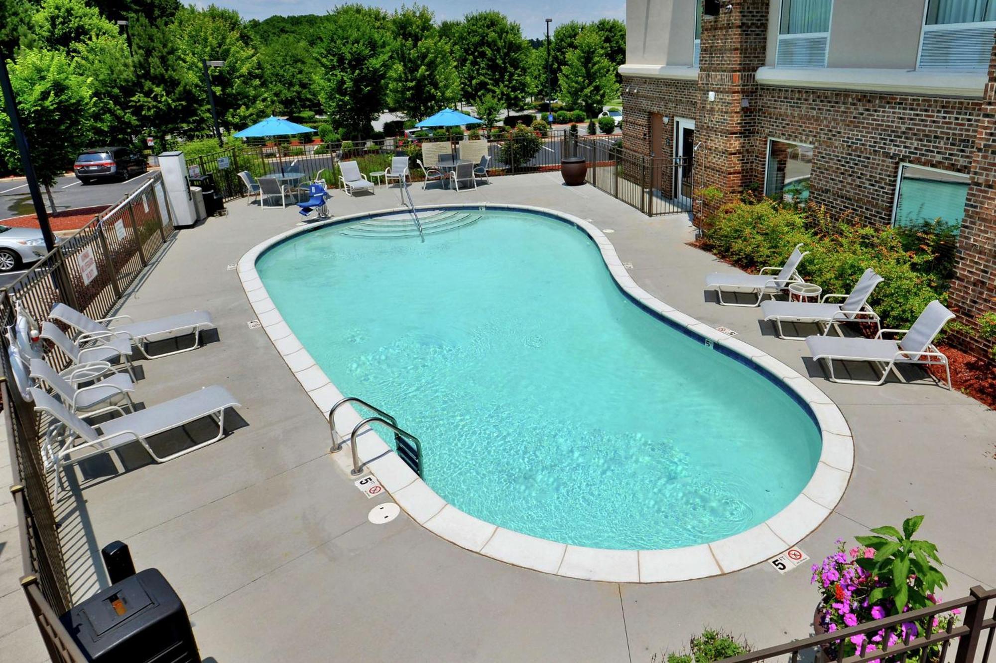 Hampton Inn & Suites Huntersville Dış mekan fotoğraf