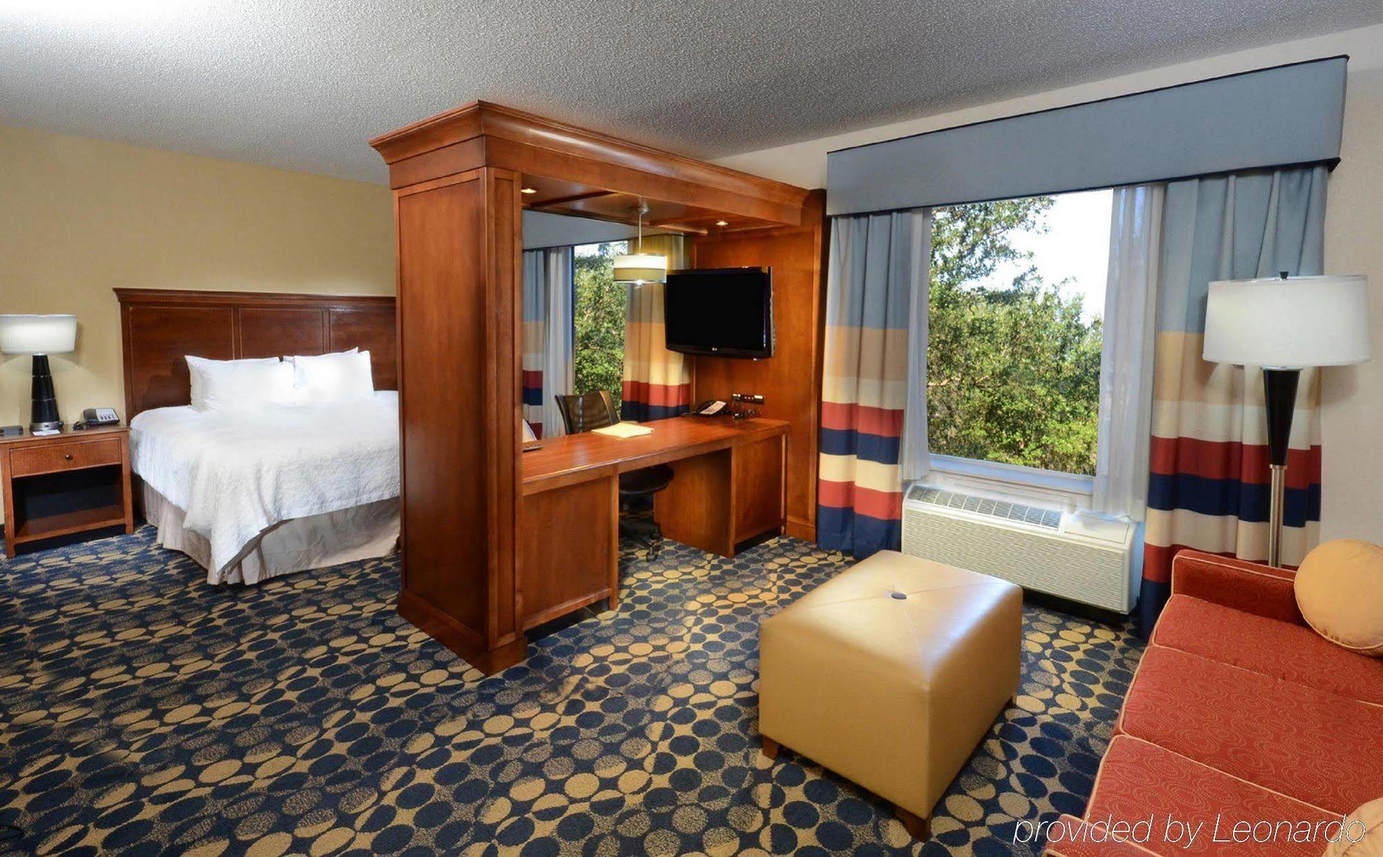 Hampton Inn & Suites Huntersville Dış mekan fotoğraf