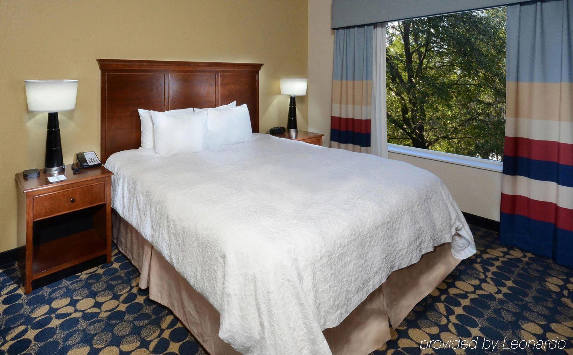 Hampton Inn & Suites Huntersville Dış mekan fotoğraf