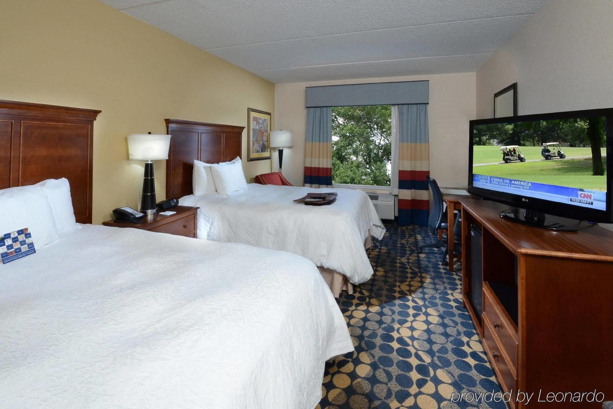 Hampton Inn & Suites Huntersville Dış mekan fotoğraf