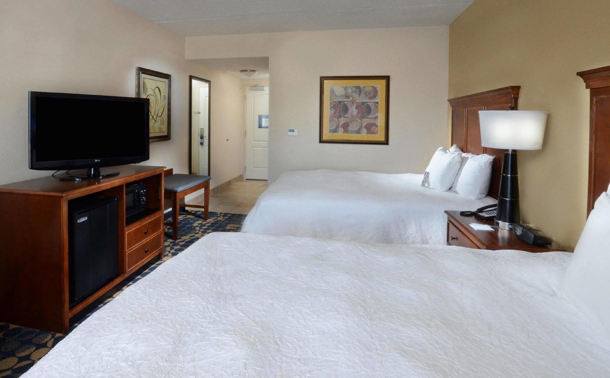 Hampton Inn & Suites Huntersville Dış mekan fotoğraf