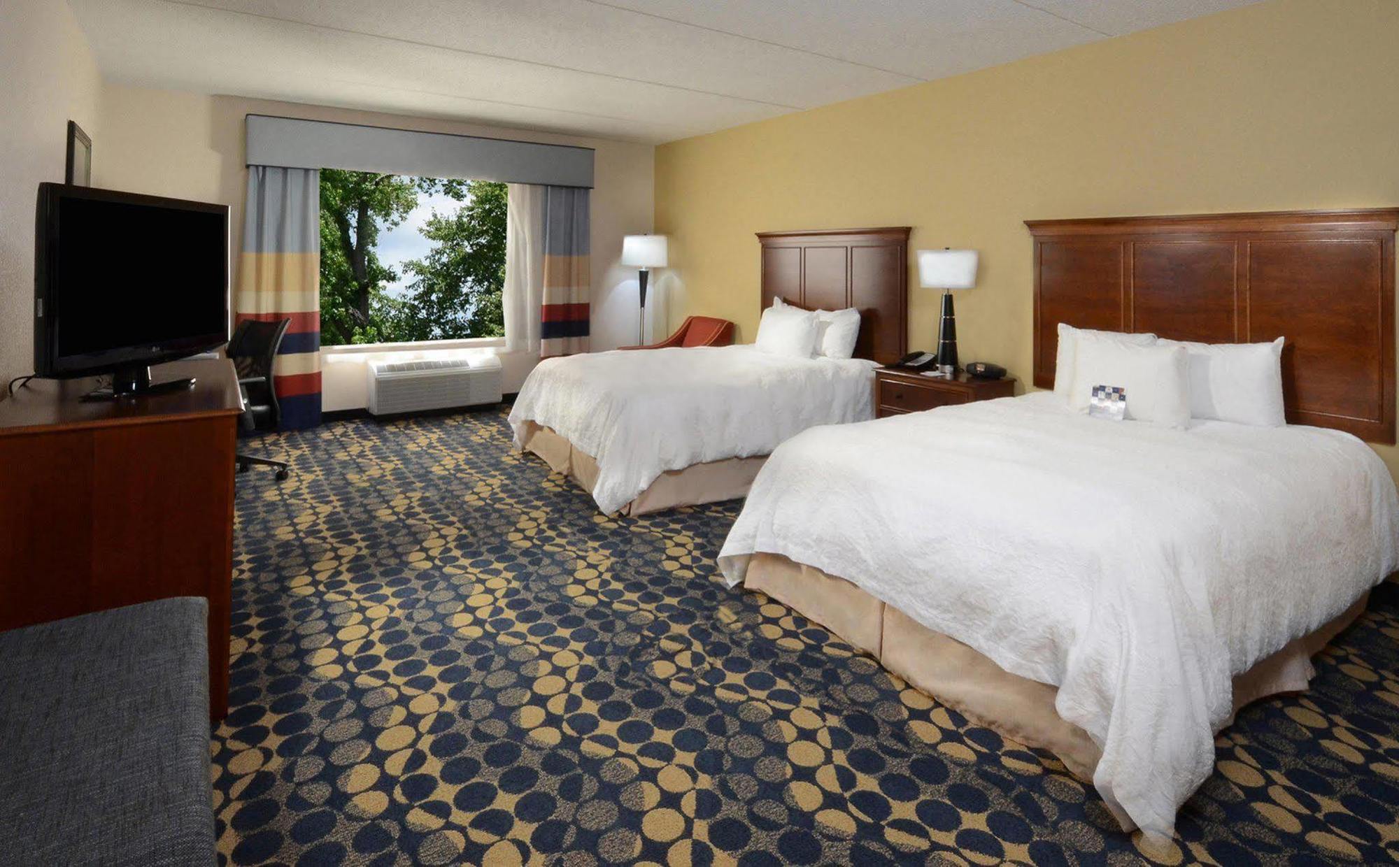 Hampton Inn & Suites Huntersville Dış mekan fotoğraf